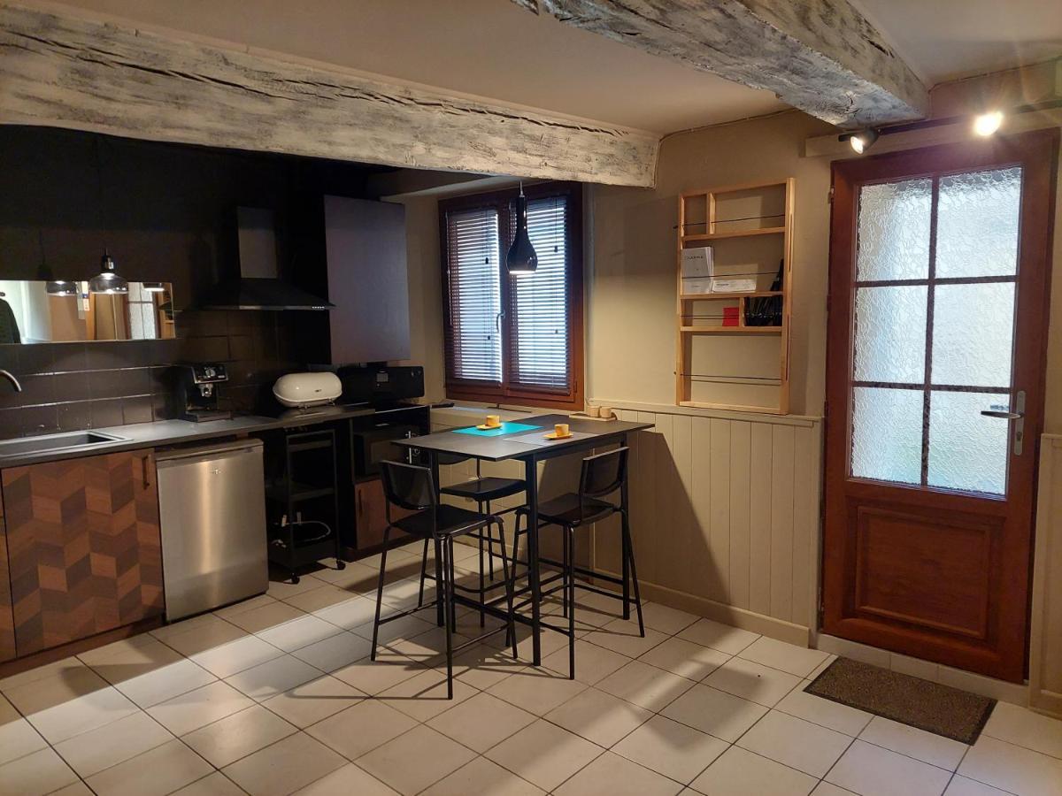 Appartement Les chats à Bergerac Extérieur photo