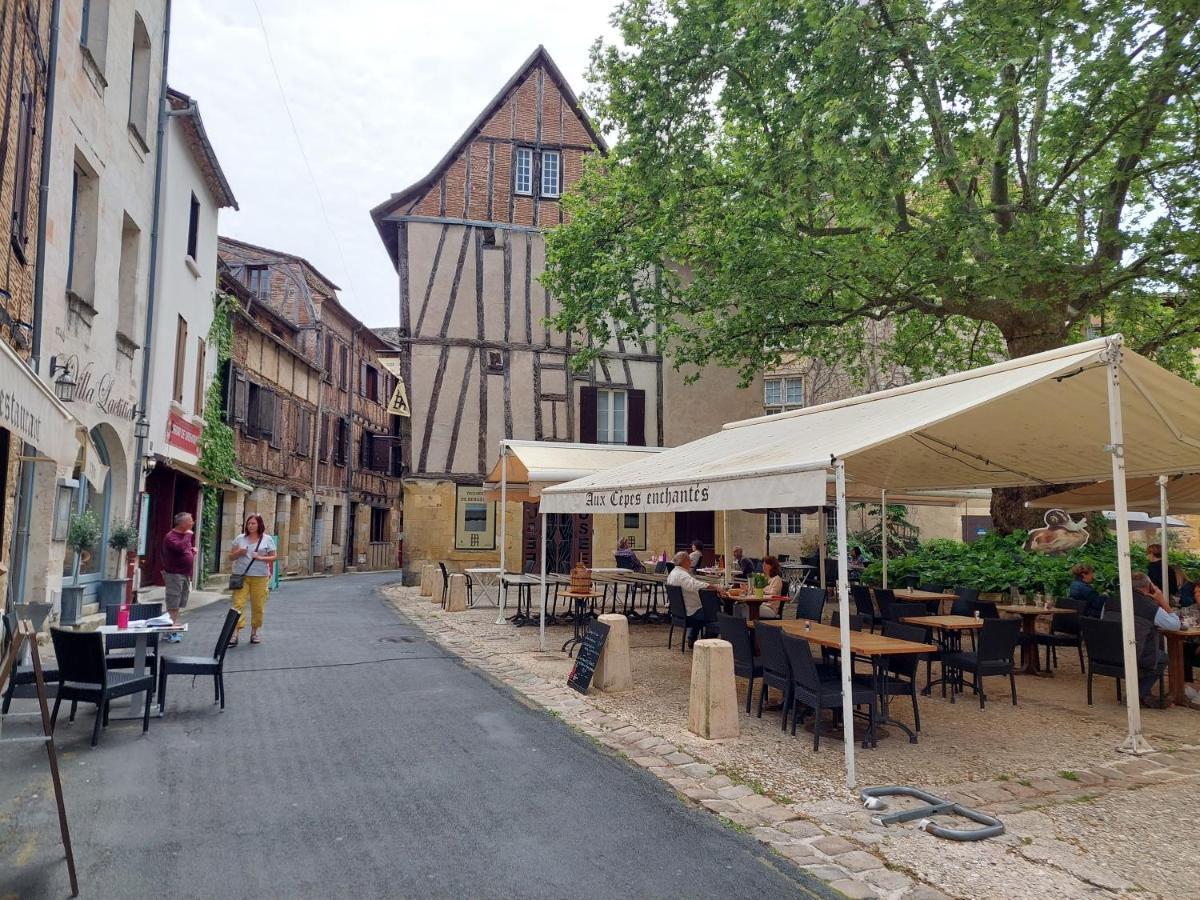 Appartement Les chats à Bergerac Extérieur photo