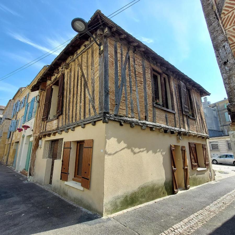 Appartement Les chats à Bergerac Extérieur photo